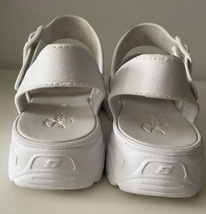 Жіночі  сандалі Skechers,