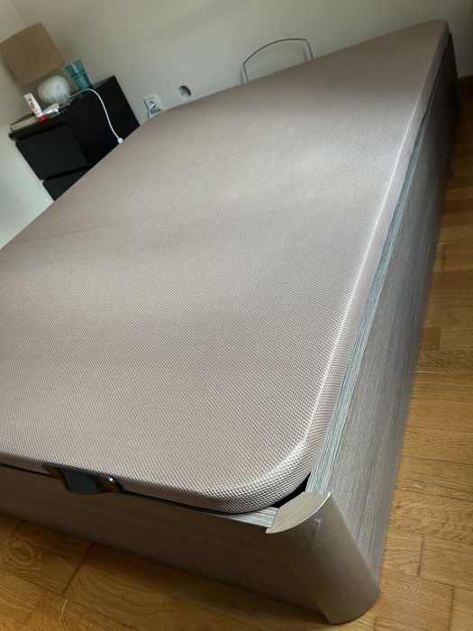 Sommier molaflex natural 190x140 usado com arrumacao