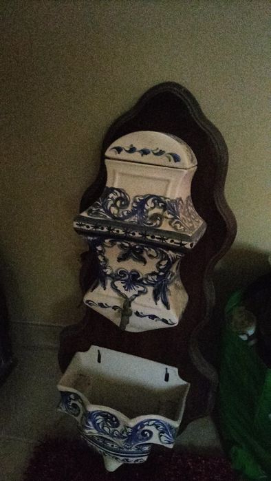 Velharias e artigos decorativos