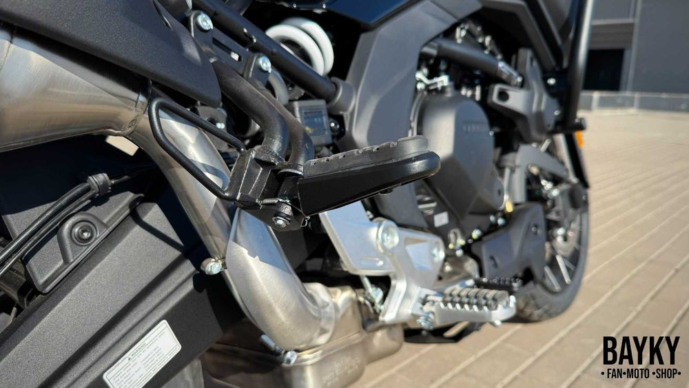 Мотоцикл CFMOTO 700MT  2026р