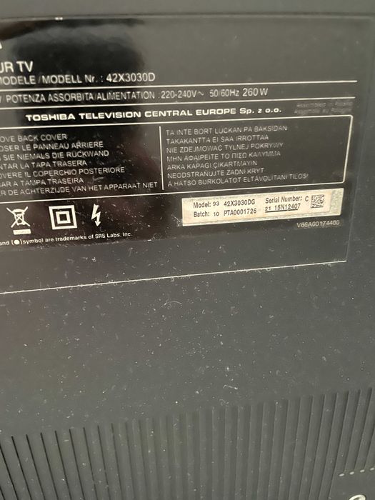 Toshiba REGZA 42" Full HD LCD – stan bardzo dobry, pilot w zestawie