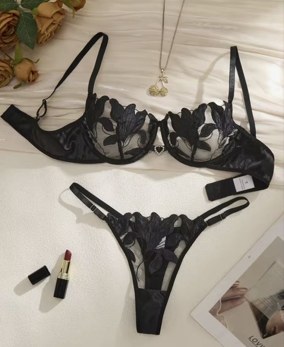 Чорна мережевна білизна, розмір S