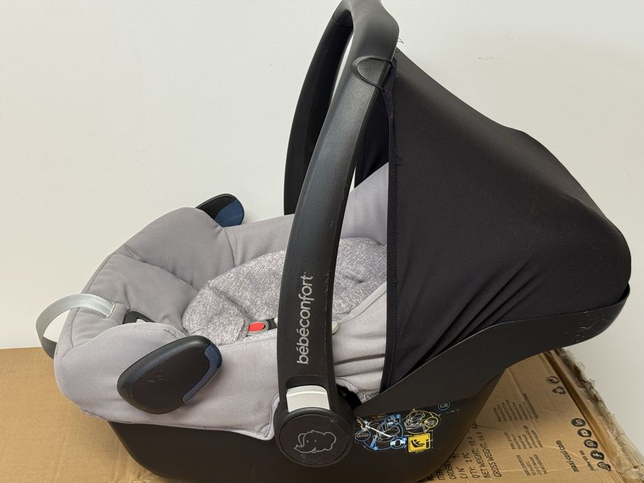 Ovinho bebecobfort + base isofix 2 way family