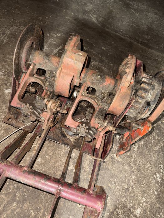 Вʼязалиний стіл Sipma , в’язалий апарат сіпма