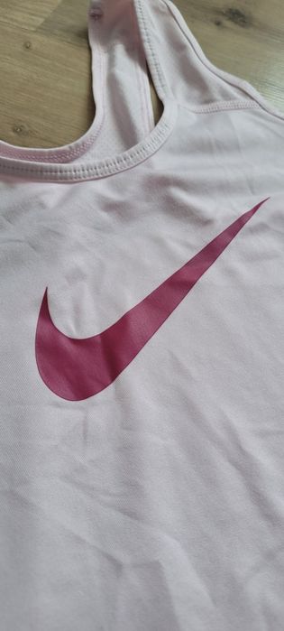 Koszulka na ramiączkach r. M NIKE