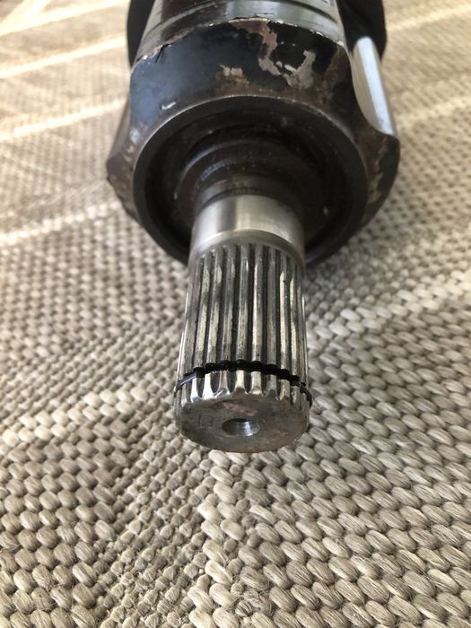 Полувісь Hyndai Santa Fe