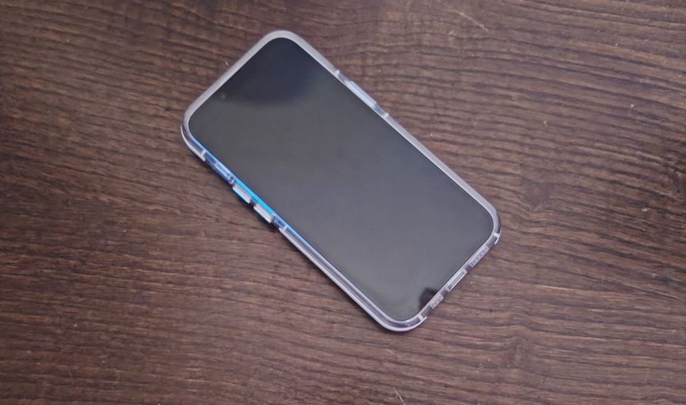 Vendo IPhone 14 5G Cor Lilás  Semi Novo   Ultima Semana  128GB  Bataria 100%