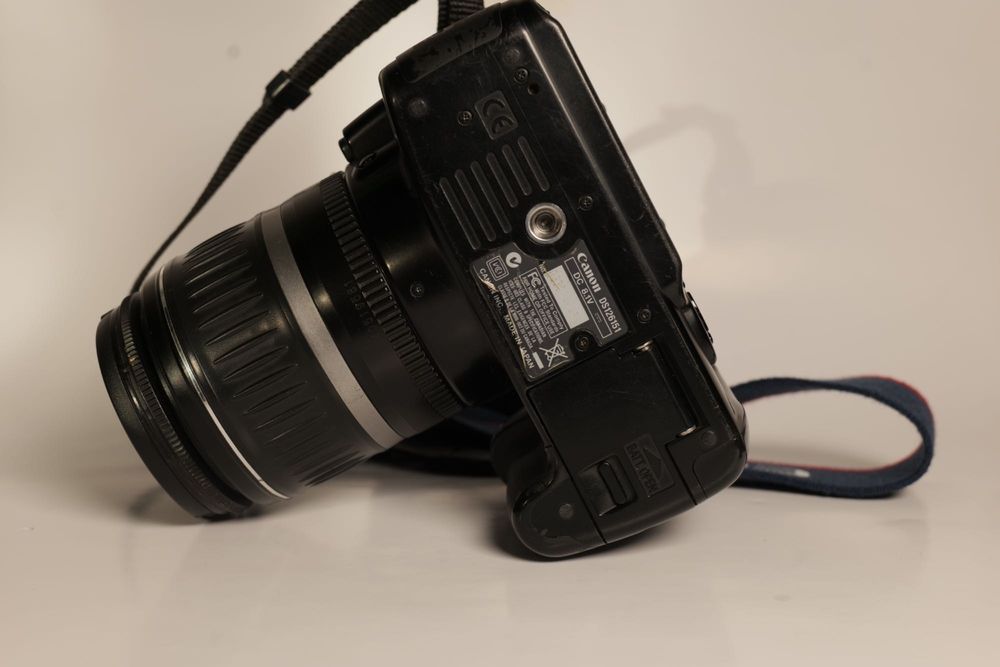 Canon EOS 400D  + 3 об’єктиви + аксесуари