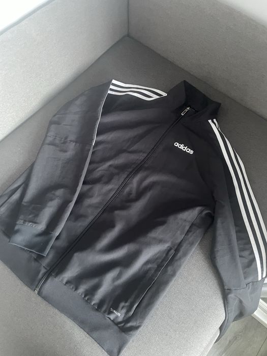 Легенька олімпійка adidas