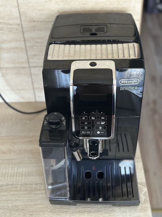 Кавомашина Delonghi Dinamica , СУПЕР СТАН, кофемашина делонги