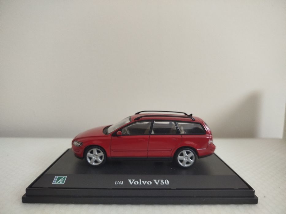 Miniatura Volvo V50 Nova 1/43