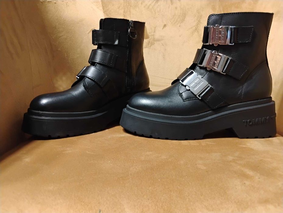 buty Tommy Hilfinger rozm. 38