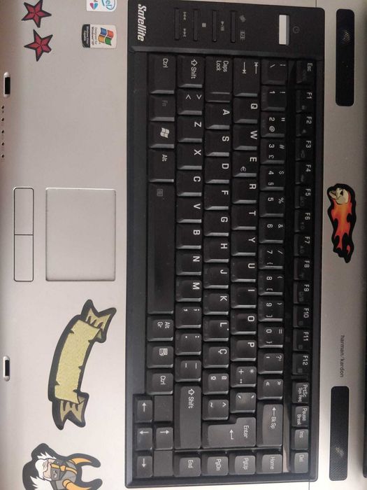 Portátil Toshiba Satellite A100