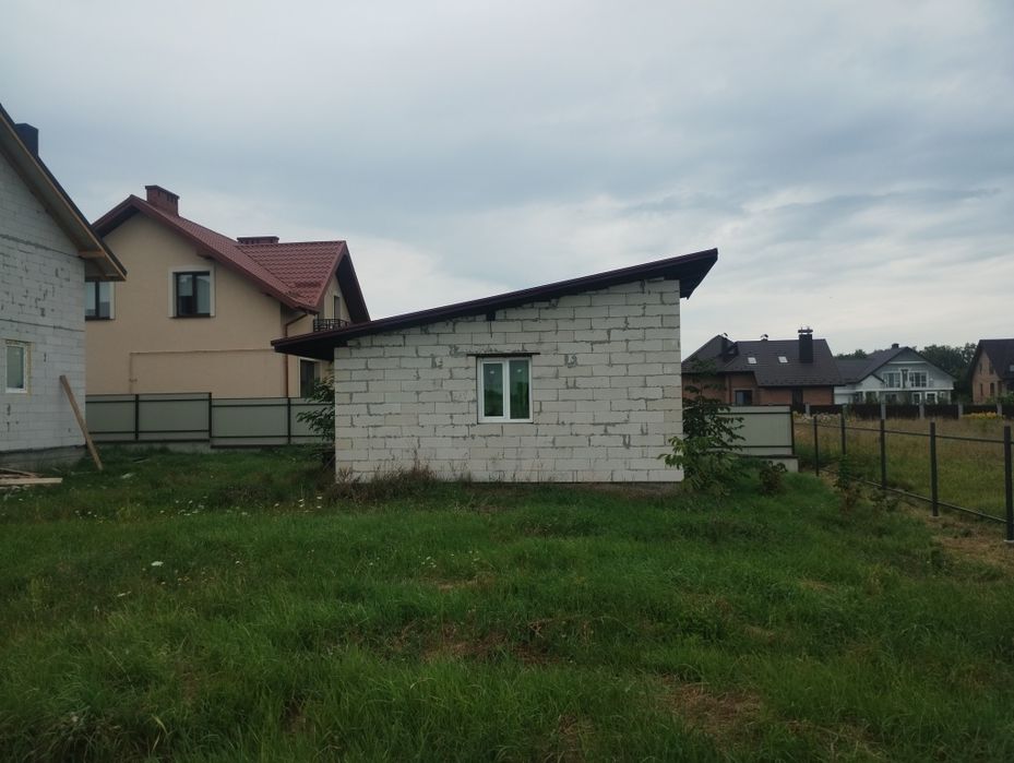 Продаж преміум-будинку біля Львова | Ременів | 3 спальні | 10 соток