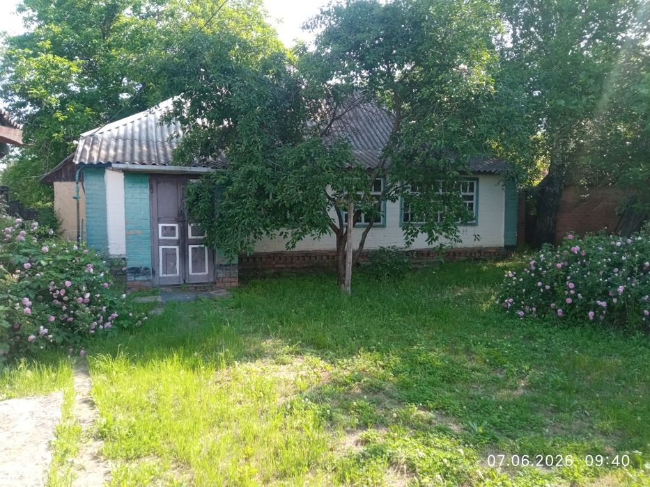Продам будинок в селі Ватажково в 20 кілометрах від міста Полтава.