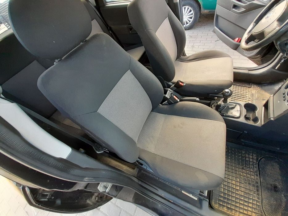 OPEL MERIVA FOTELE KANAPA ŚRODEK