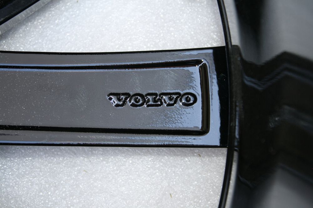 nowe felgi volvo xc60 xc40 c40 v60 s60 19 oe 31423852 oryginalne r-des