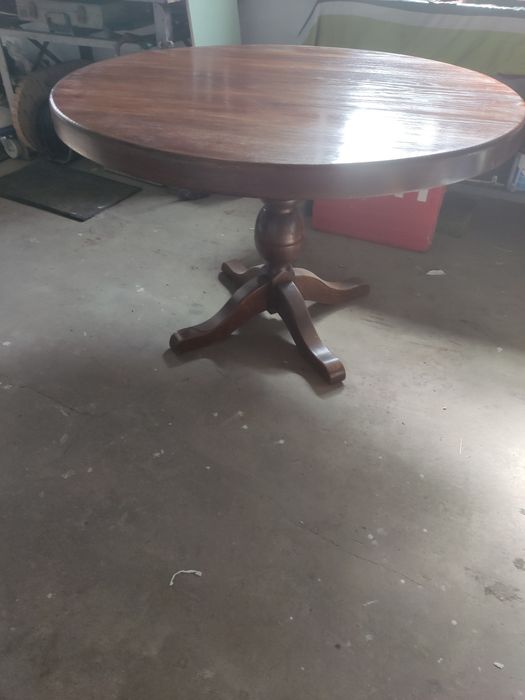 Stół dębowy grubość blatu 8cm.