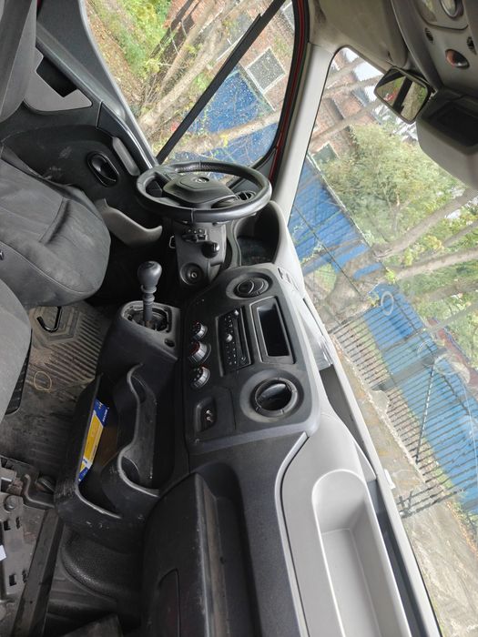 Opel Movano L2H2 2010r