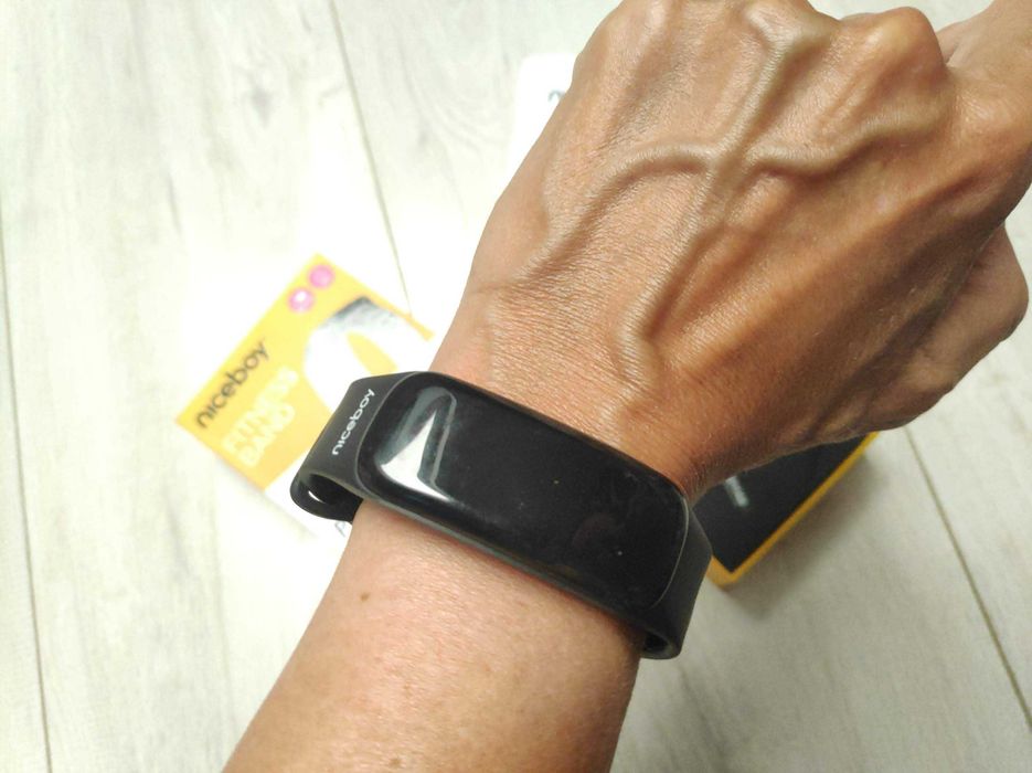 Smartband Niceboy X-fit plus, czarna