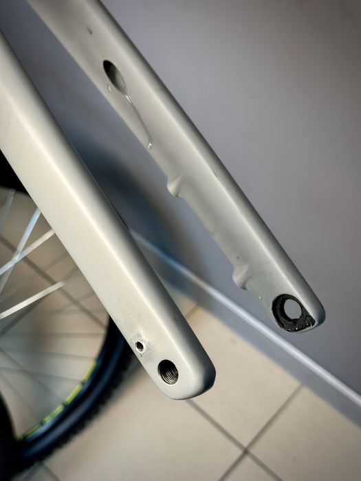 Карбонова вилка Cube Nuroad