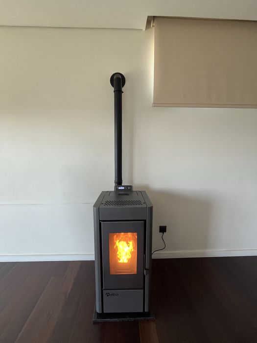 Instalação de salamandras a pellets e a lenha e recuperadores