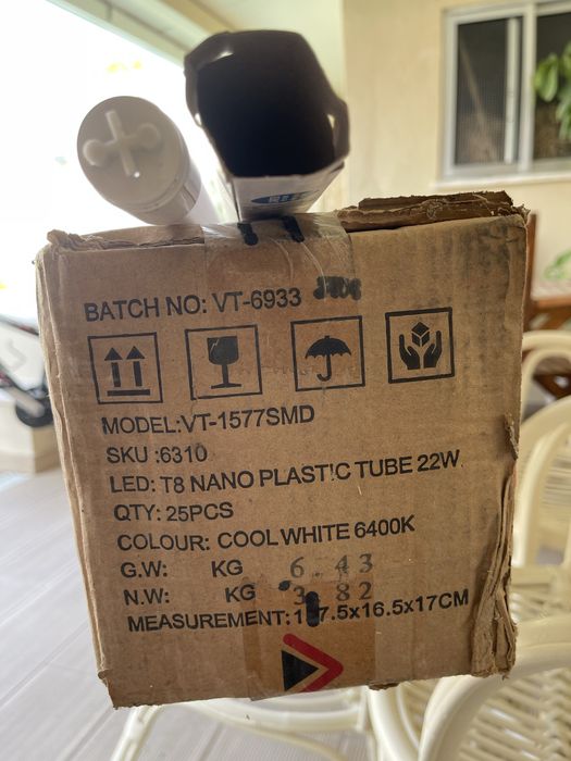 25 unidades de LED Tube T8 22W 150 cm Nano Plastic Non Rotation White