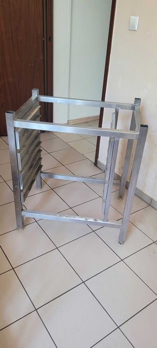 Metalowy stelaż stojak podstawa pod piec gastronomiczny
