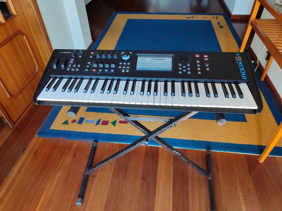 Yamaha MODX 6+ (Plus)