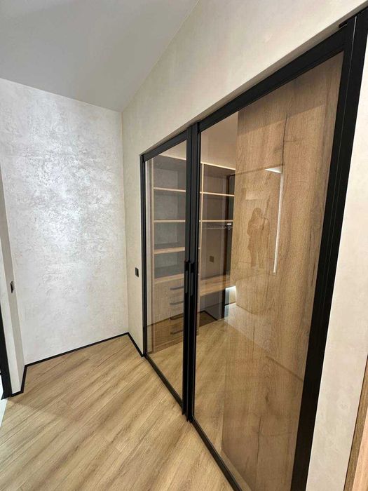 Стильна квартира на Зарічанській, дизайнерський ремонт.