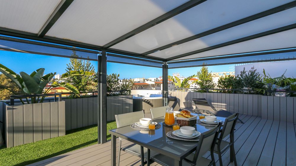 Apartamento Penthouse de Luxo com Jacuzzi Privado, Albufeira