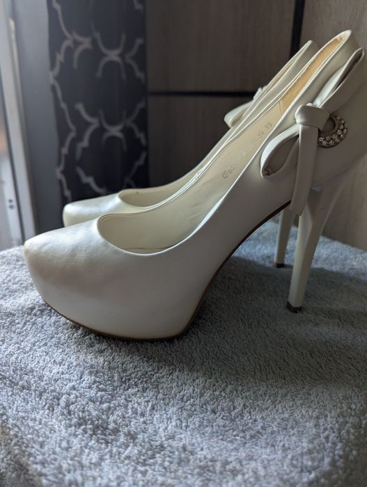 Продаю Туфлі 39 розміру