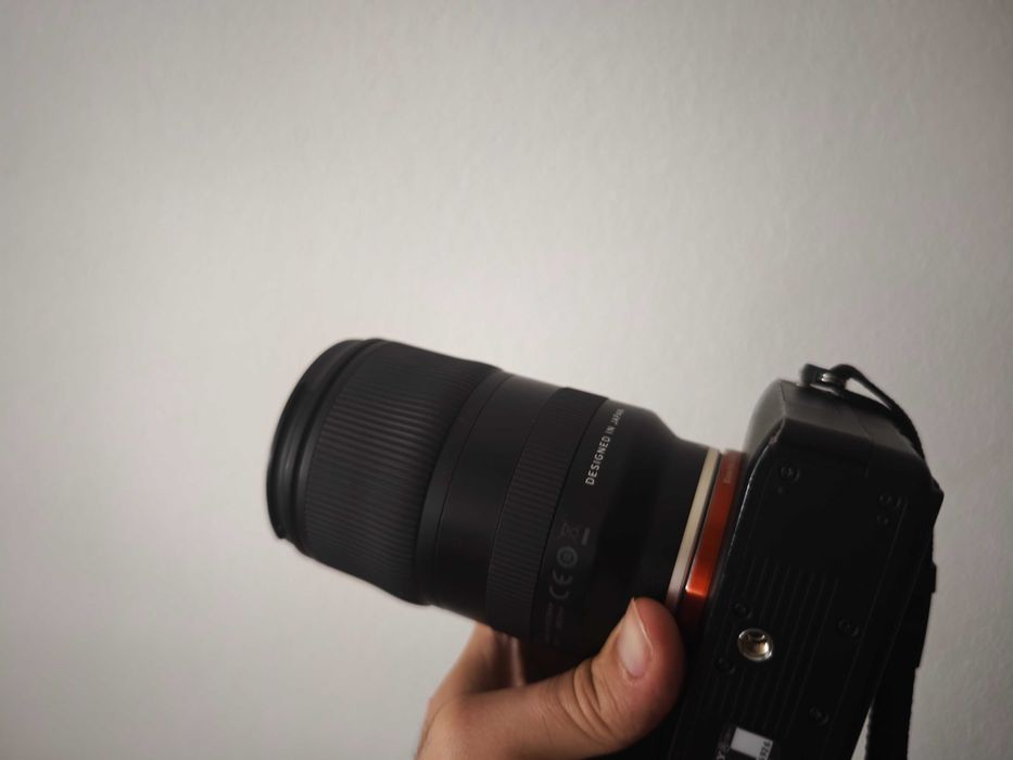 Sony a7 III (1500 disparos) + Tamron 28-200 2.8-5.6 + Samyang 85 1.4 AF