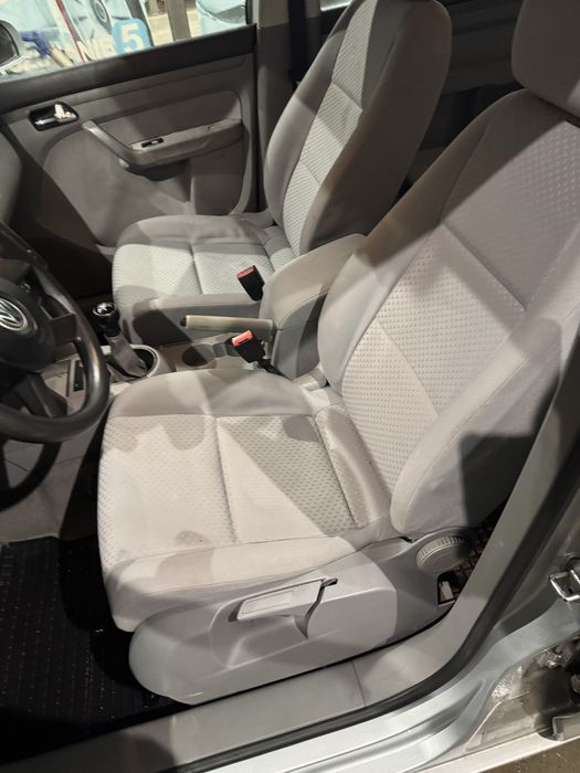 Продам Touran 1.9 TDI
