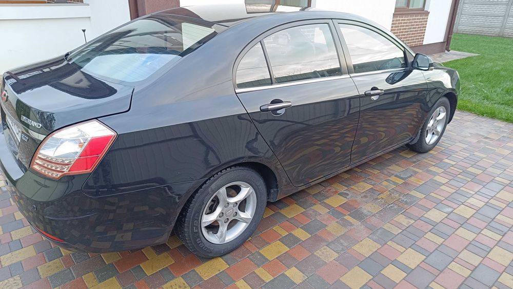 Автомобіль Geely Emgrand EC7, Джилі Емгранд 7