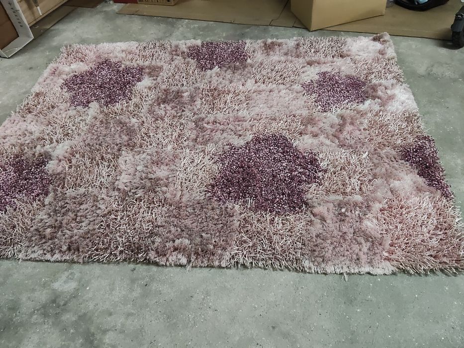 Carpete rosa de quarto