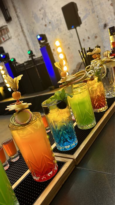 Mobilny Drink Bar - Usługi barmańskie - Wesele Barman - Drinkbar - DJ