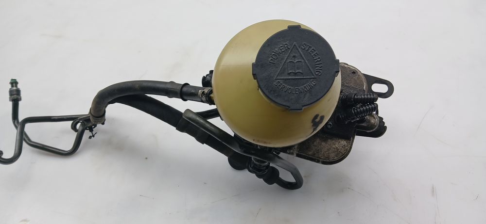 Bomba de direção OPEL Astra H Caravan (L35)