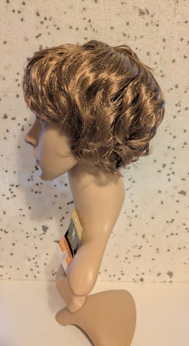 Peruka krótka 100% Kanekalon