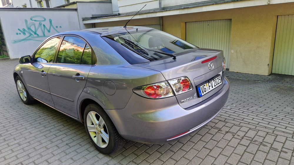 Mazda 6  1.8 Hatchback