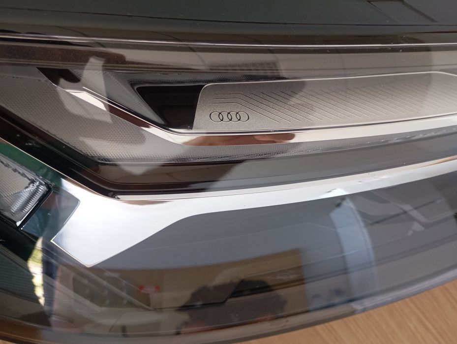 Ótica drt e  Esq Audi q5