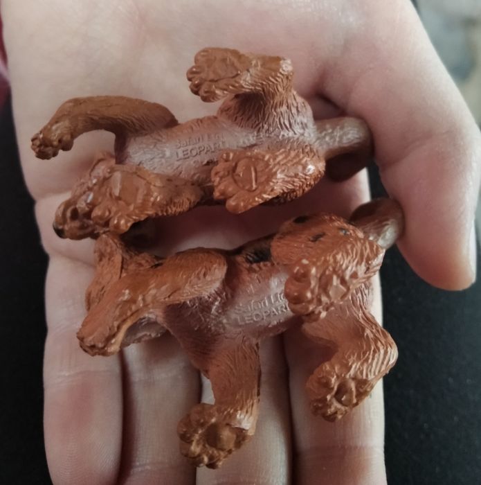 Leopard z Safari Ltd, figurki, kolekcja zwierząt