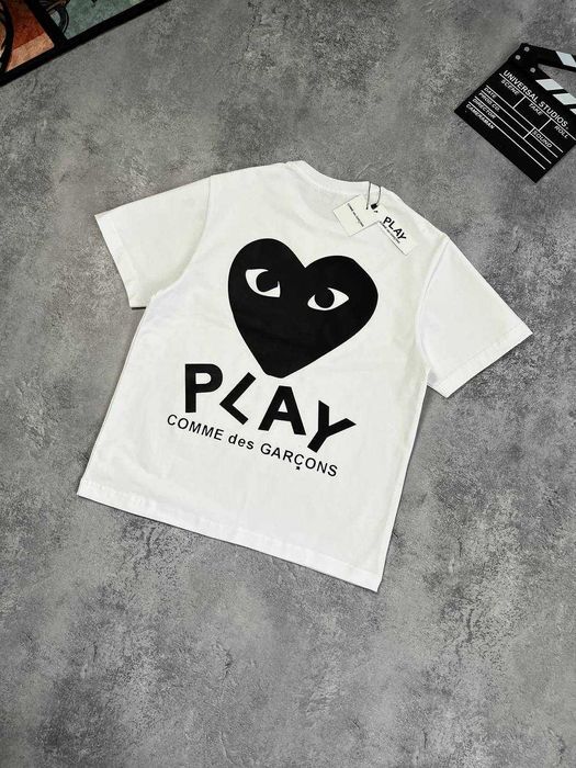 Белая Футболка PLAY Comme des garcons(Hearts) с бирками