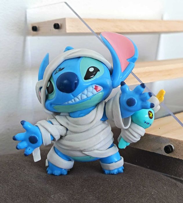 Conjunto de figuras do diário louco do Stitch da Disney (6 peças)