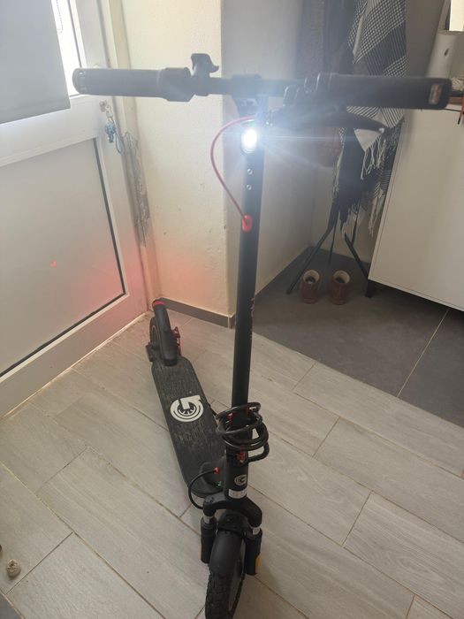 Vendo trotinete eletrica como nova