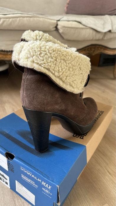 Зимние ботинки из натуральной замши