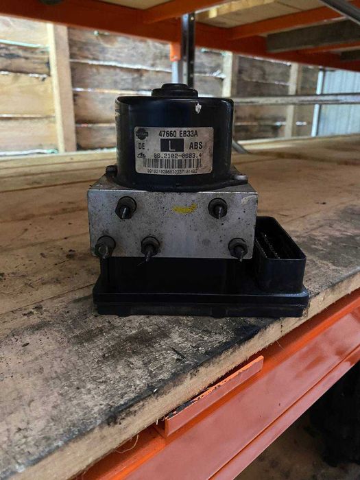 Блок АБС ABC Nissan Navara D40 Pathfinder R51