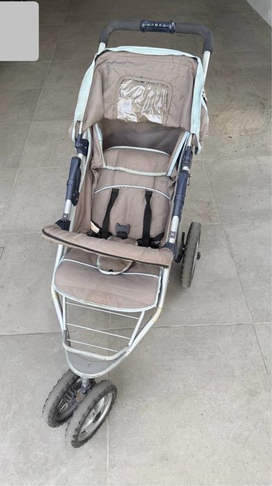 Carrinho de bebé completo