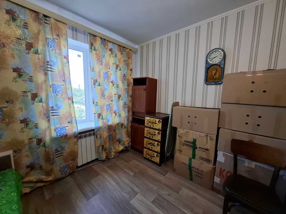 Продам кімнату в блочному гуртожитку вул. Харківська