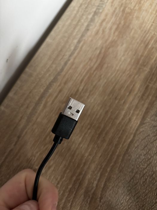 Zegar elektoniczny na półkę